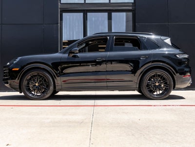 2024 Porsche Cayenne S