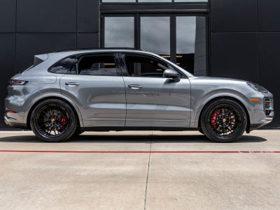 2026 Porsche Cayenne S