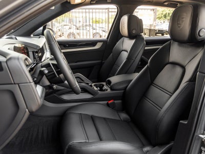 2026 Porsche Cayenne S