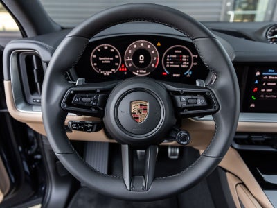 2025 Porsche Cayenne S