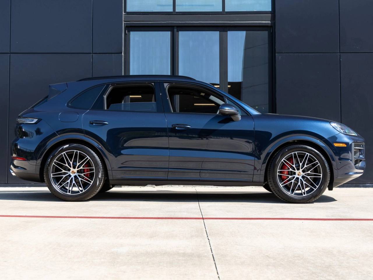 2025 Porsche Cayenne S