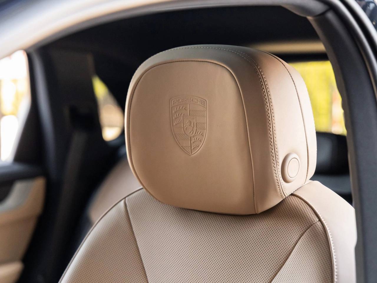 2025 Porsche Cayenne S