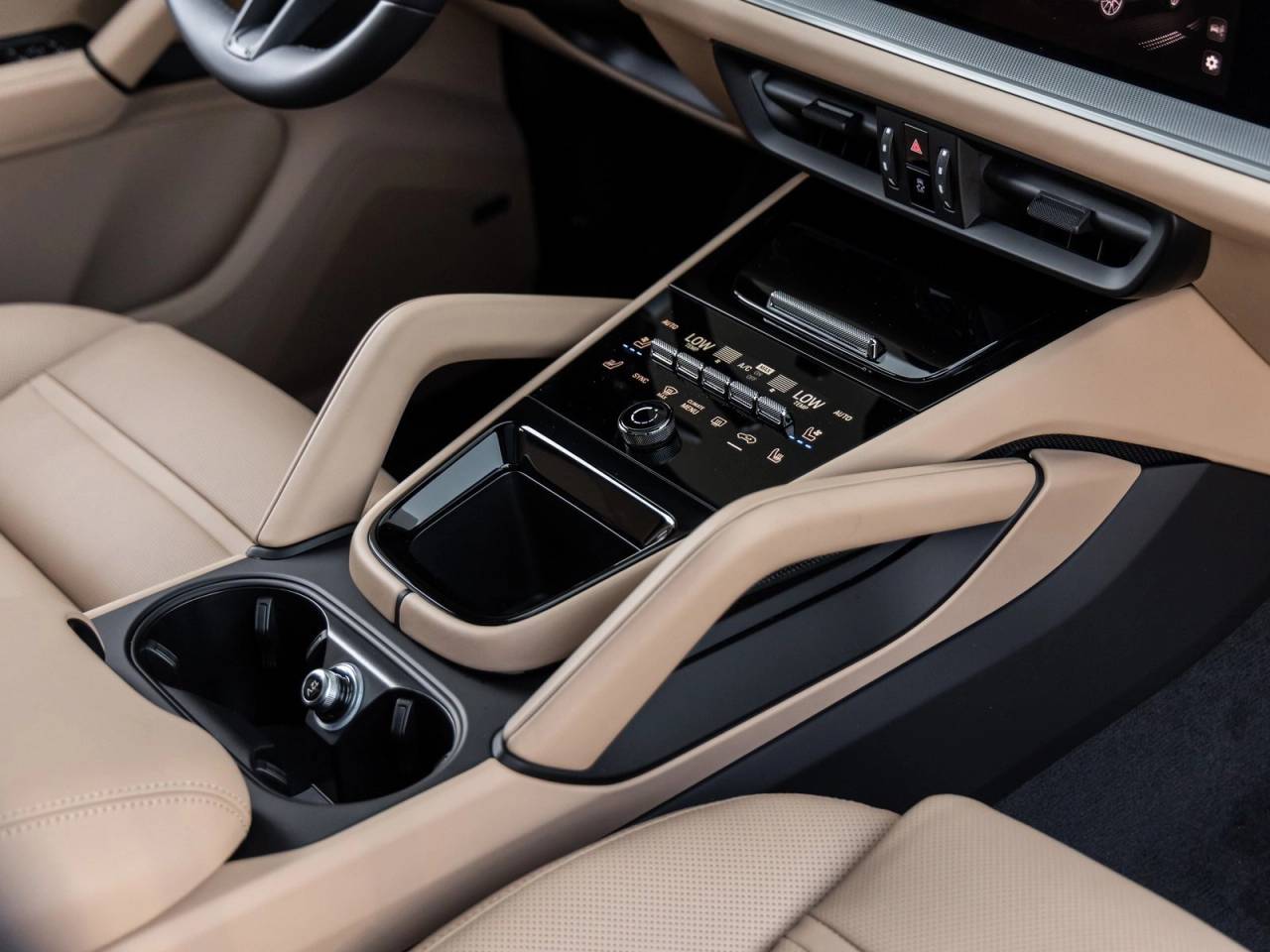 2025 Porsche Cayenne S