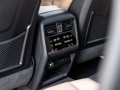 2025 Porsche Cayenne S
