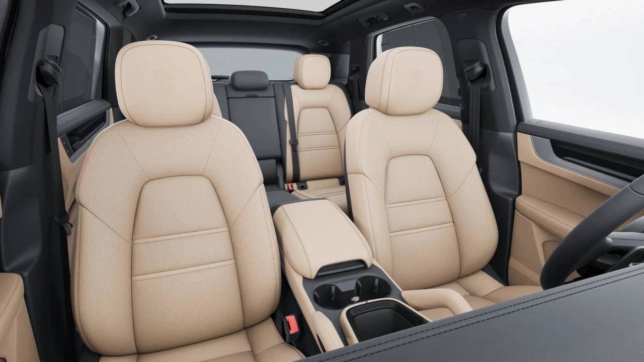 2025 Porsche Cayenne S