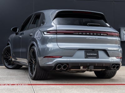 2026 Porsche Cayenne Cayenne S
