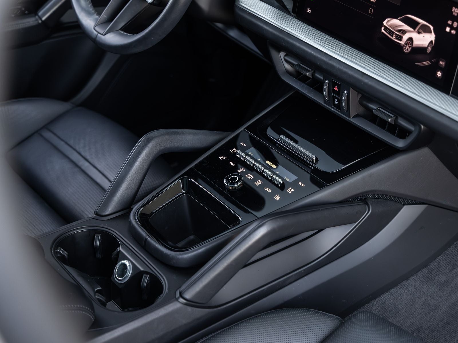 2024 Porsche Cayenne Cayenne S (MY24)