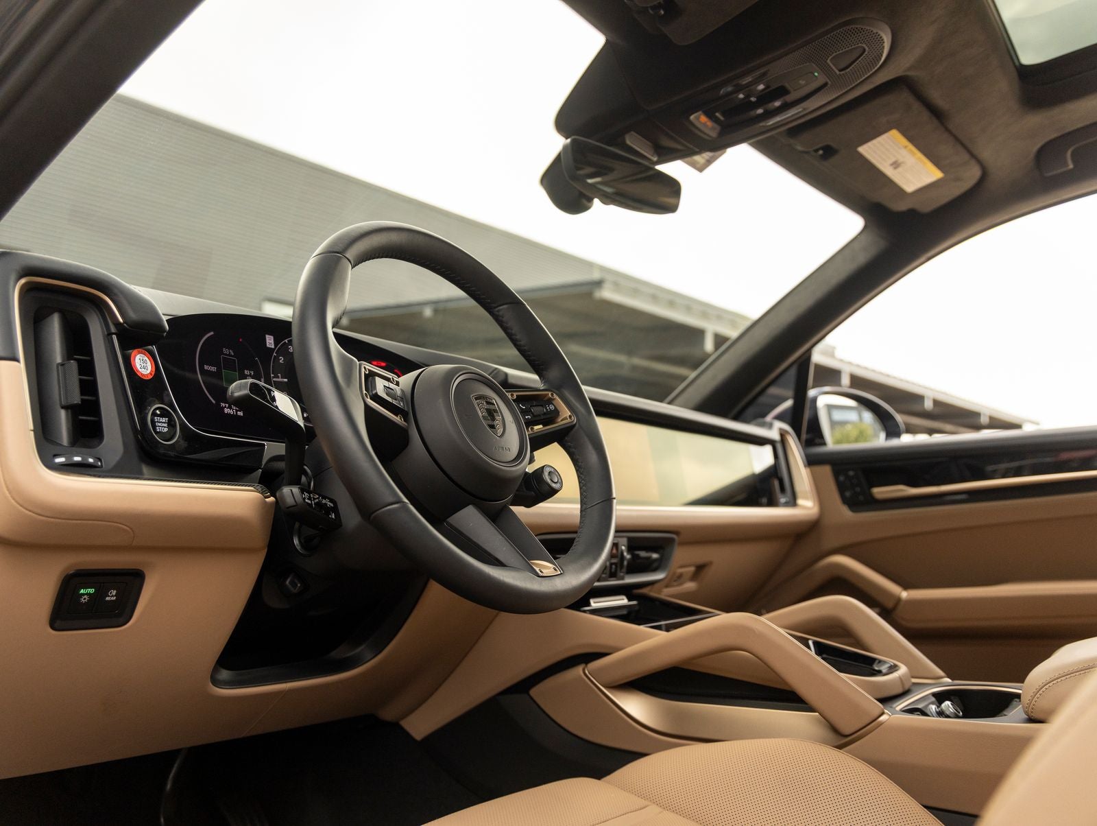 2025 Porsche Cayenne E-Hybrid Turbo