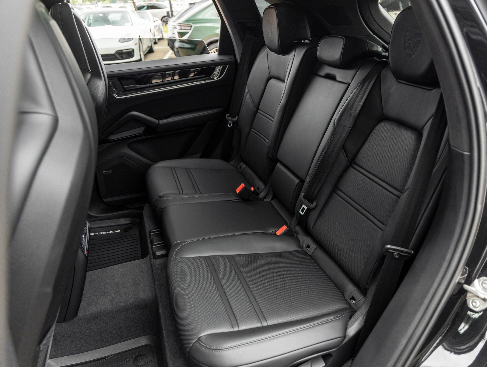 2025 Porsche Cayenne Turbo E-Hybrid