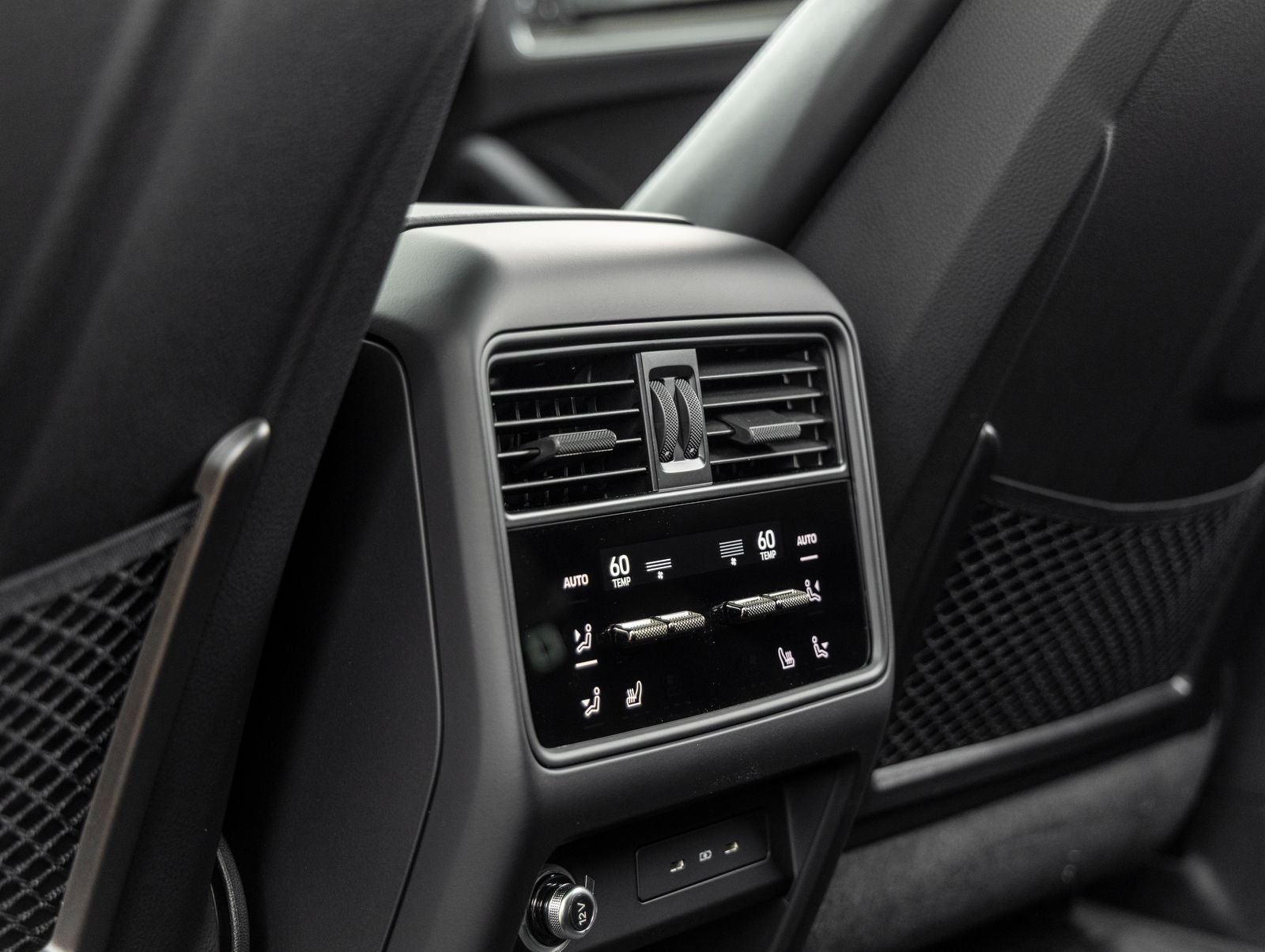 2025 Porsche Cayenne Turbo E-Hybrid