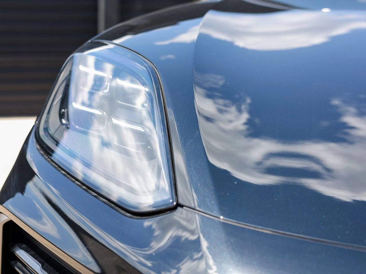 2025 Porsche Cayenne Turbo E-Hybrid