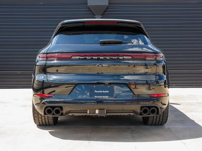 2025 Porsche Cayenne Turbo E-Hybrid