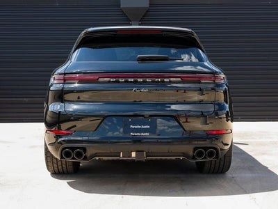 2025 Porsche Cayenne Turbo E-Hybrid