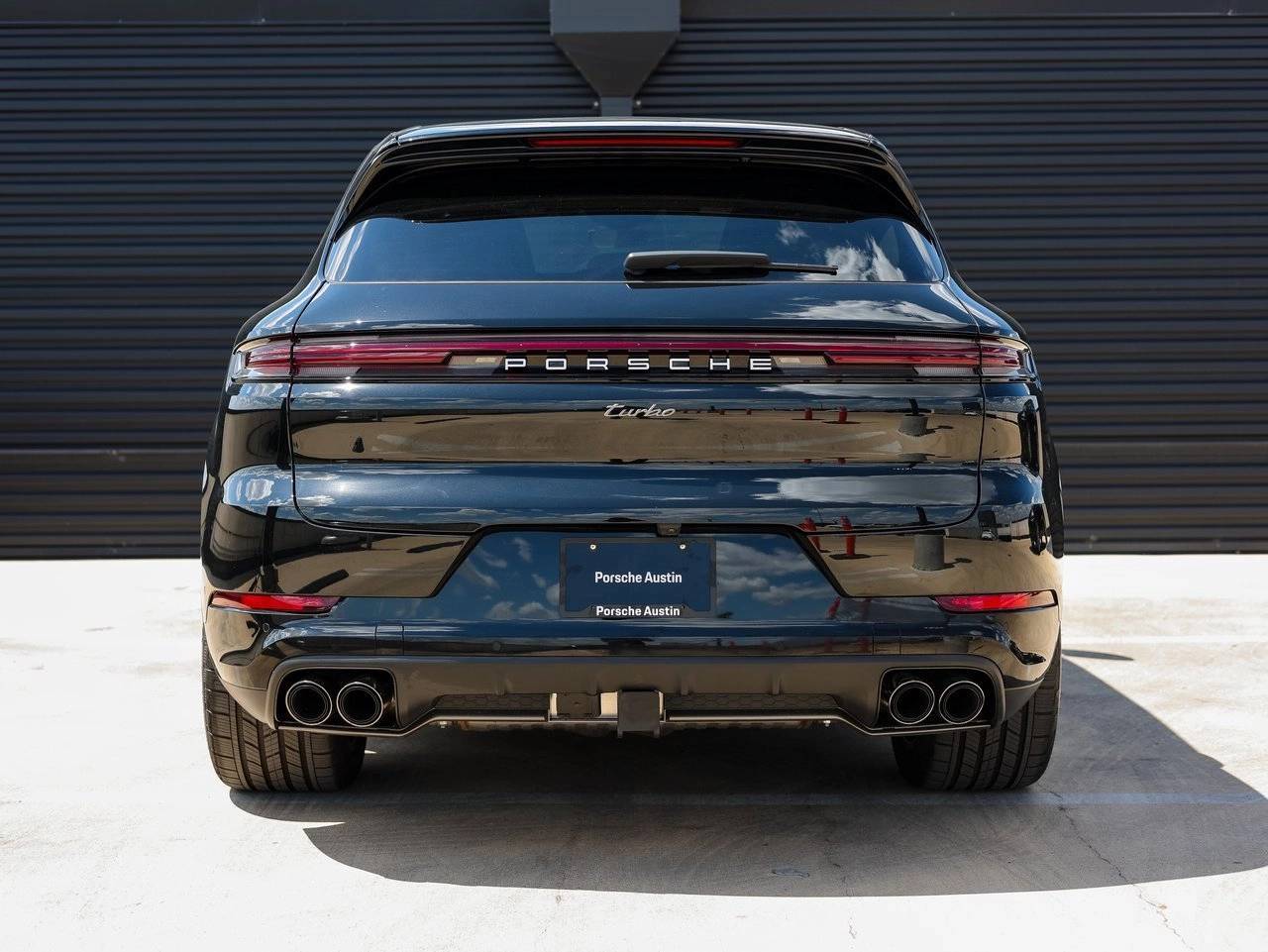 2025 Porsche Cayenne Turbo E-Hybrid