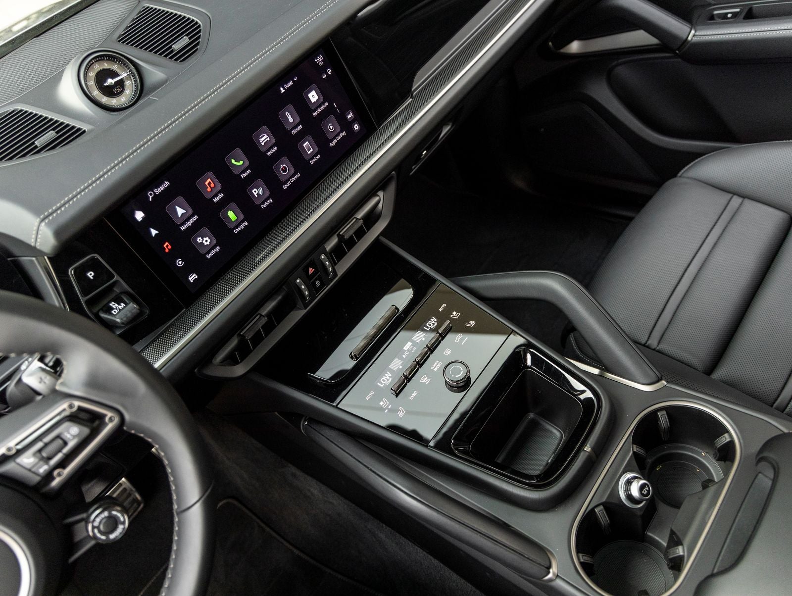 2025 Porsche Cayenne Turbo E-Hybrid - Photo 33