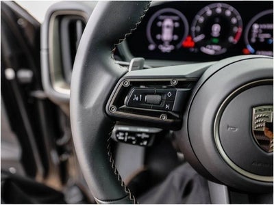 2025 Porsche Cayenne Turbo E-Hybrid