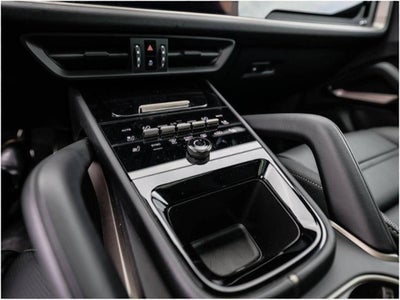 2025 Porsche Cayenne Turbo E-Hybrid