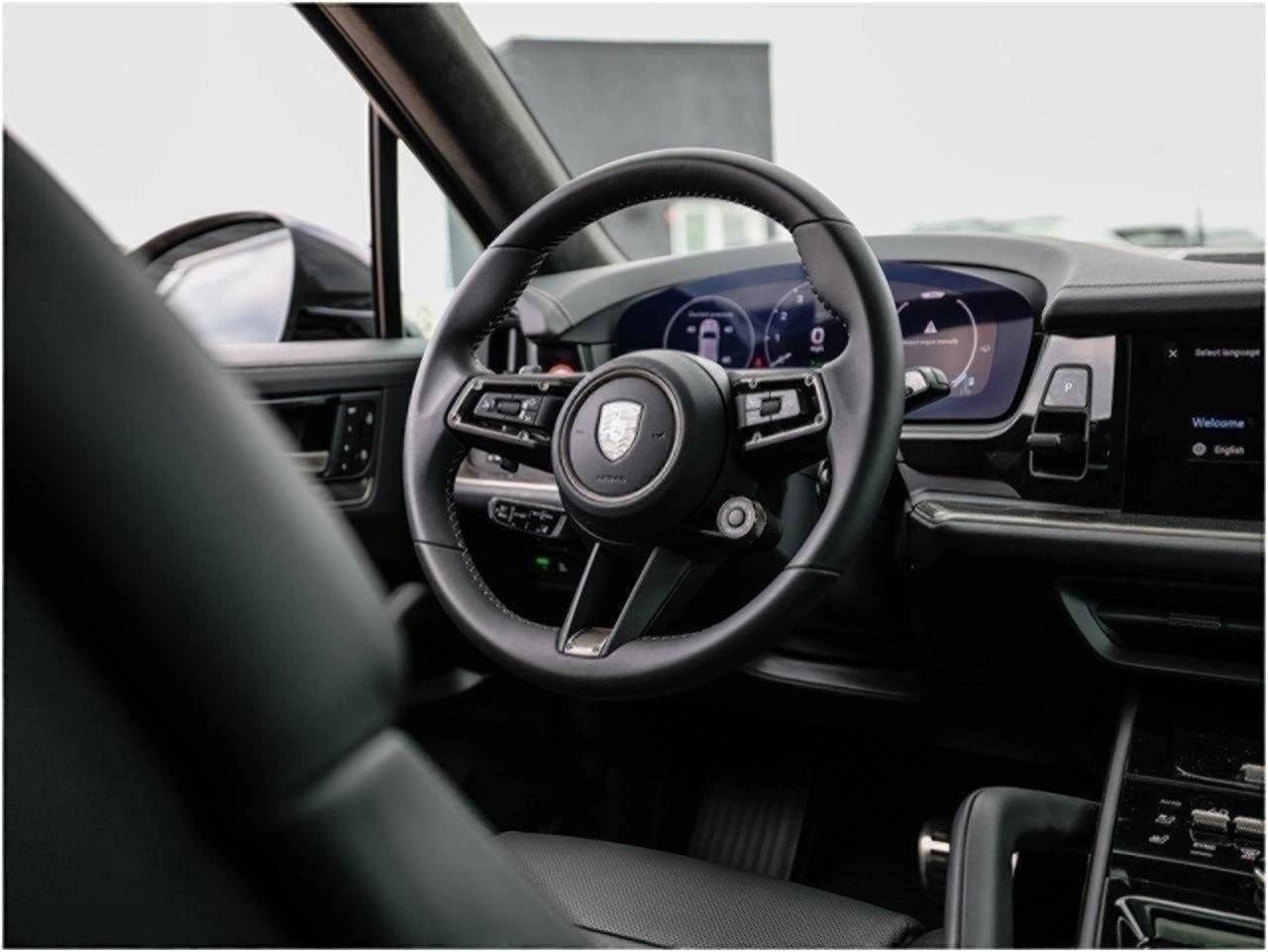 2025 Porsche Cayenne Turbo E-Hybrid