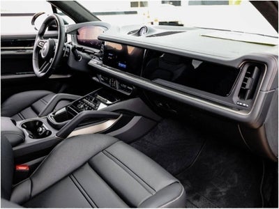 2025 Porsche Cayenne Turbo E-Hybrid