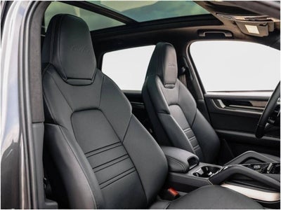2025 Porsche Cayenne Turbo E-Hybrid