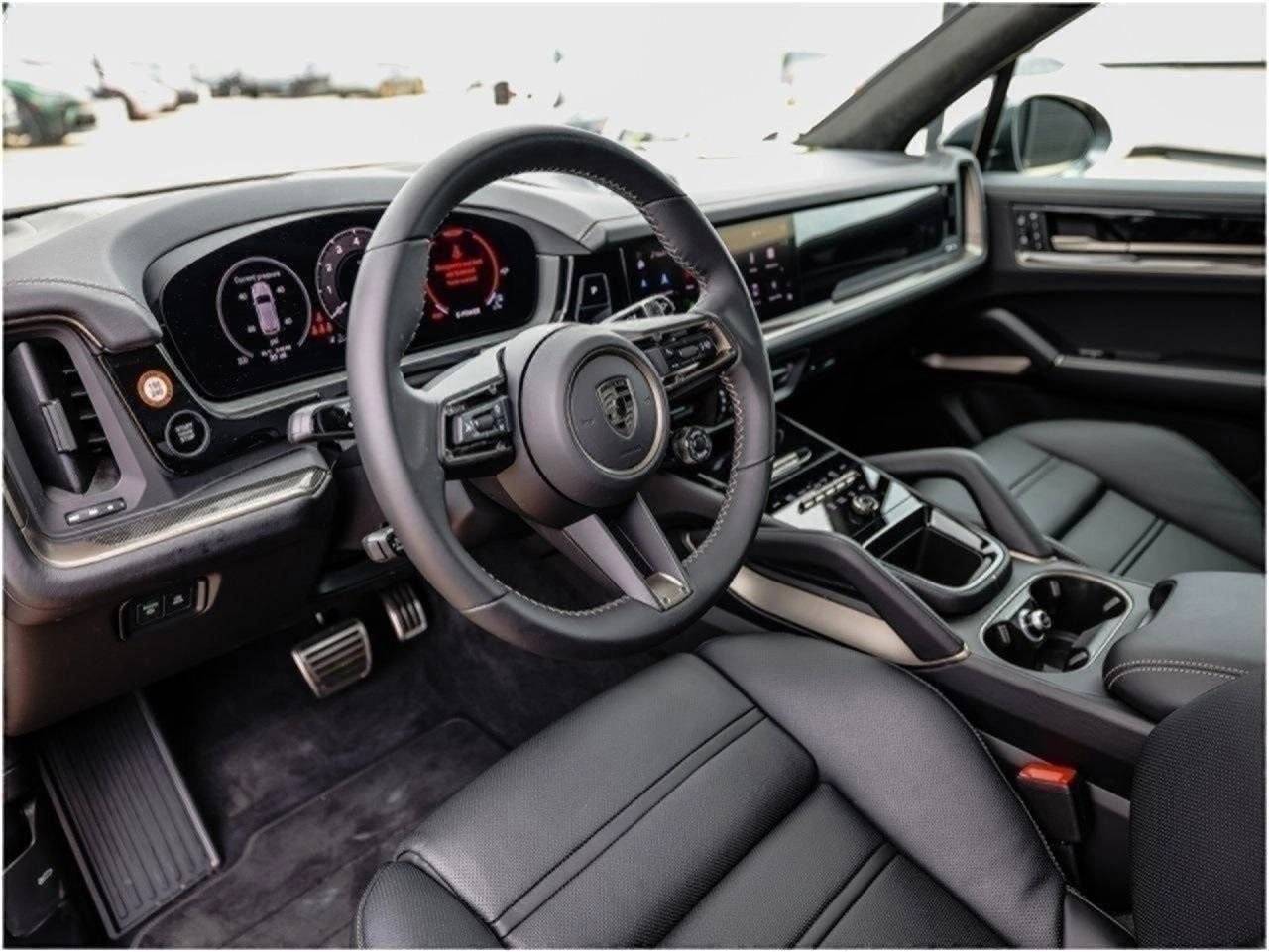 2025 Porsche Cayenne Turbo E-Hybrid