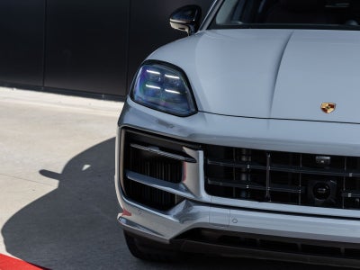 2024 Porsche Cayenne Cayenne S E-Hybrid