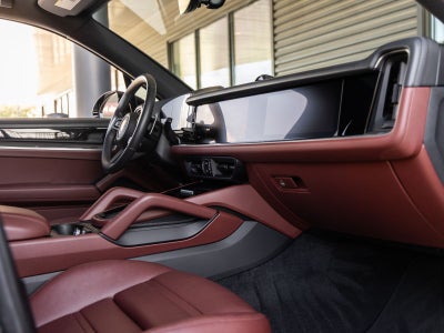 2024 Porsche Cayenne Cayenne S E-Hybrid
