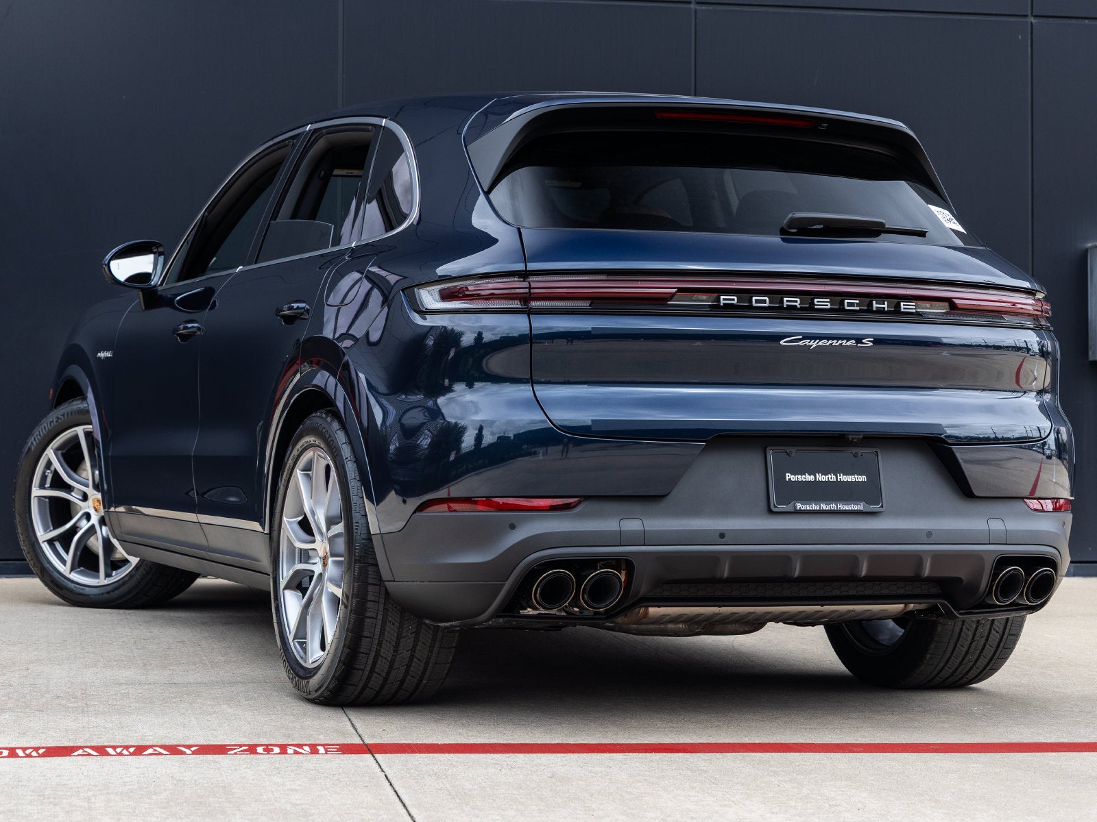 2026 Porsche Cayenne Cayenne S E-Hybrid