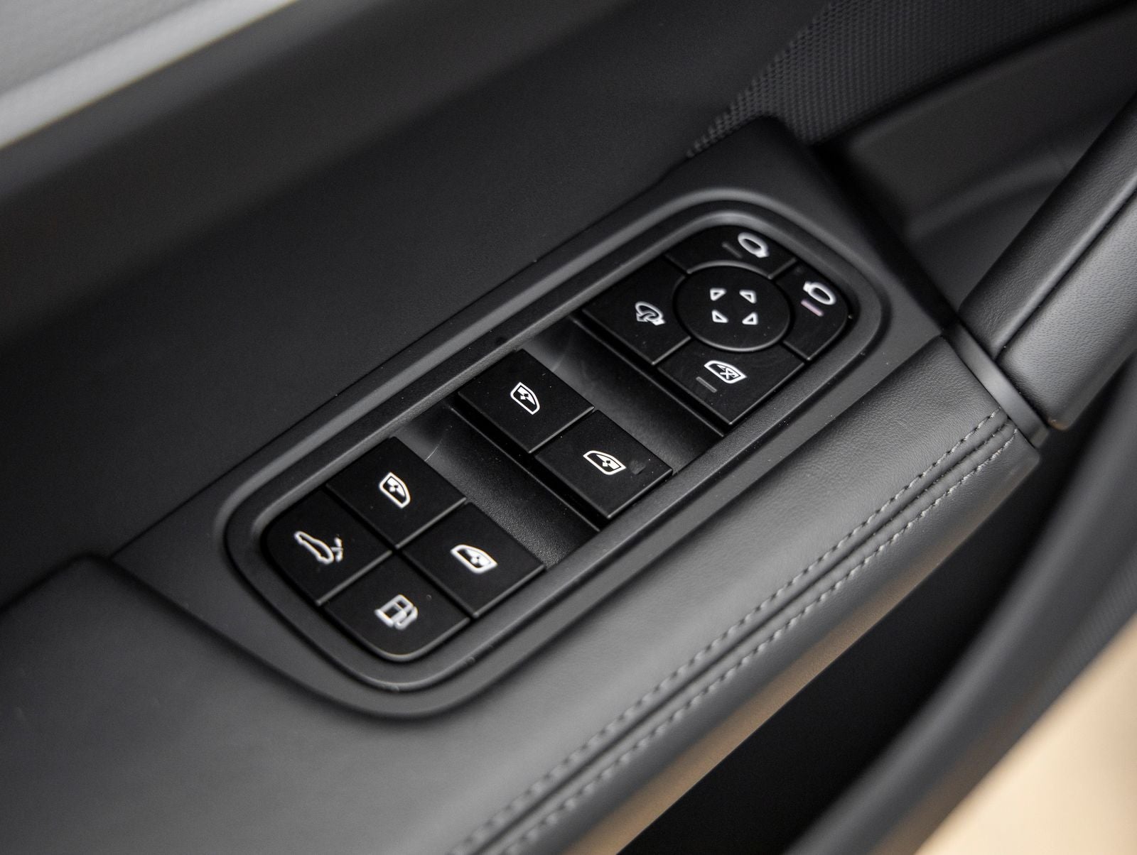 2026 Porsche Cayenne S E-Hybrid