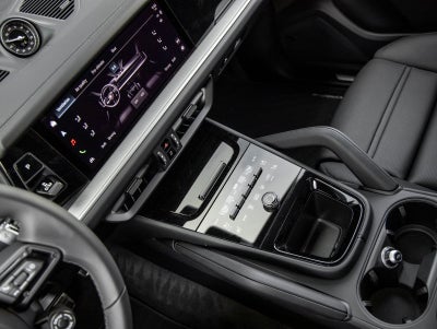 2026 Porsche Cayenne S E-Hybrid