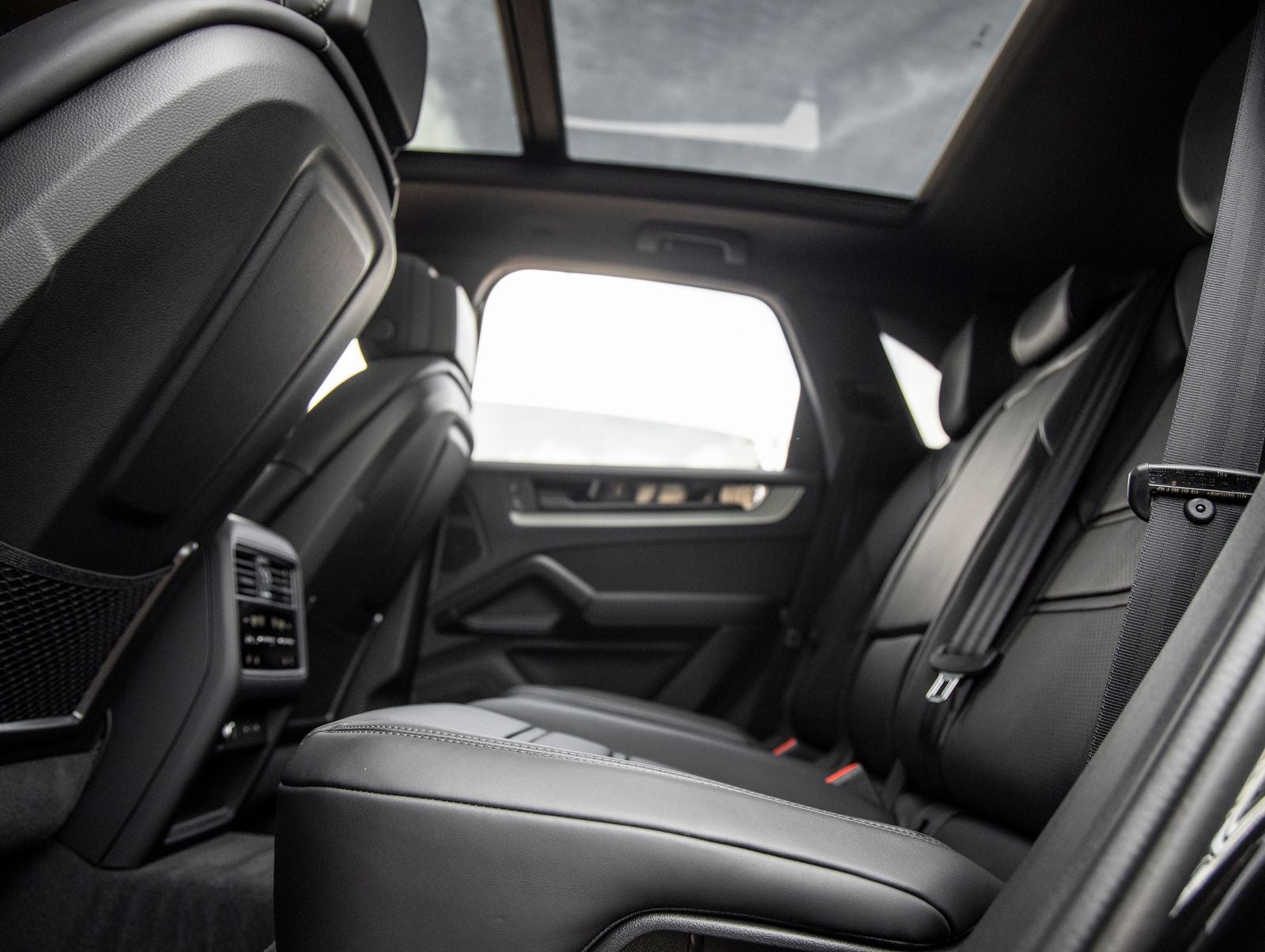 2026 Porsche Cayenne S E-Hybrid