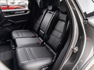 2025 Porsche Cayenne Cayenne S E-Hybrid