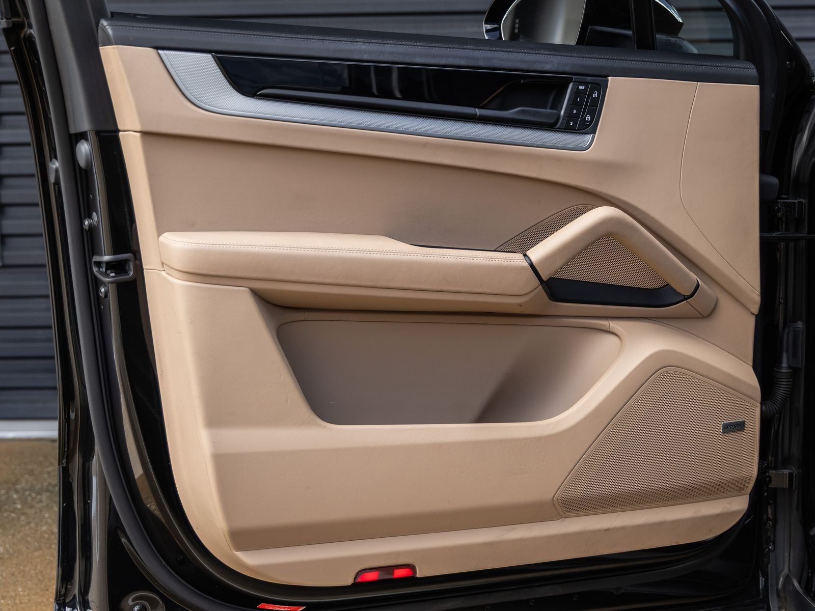 2024 Porsche Cayenne Coupe Coupe AWD