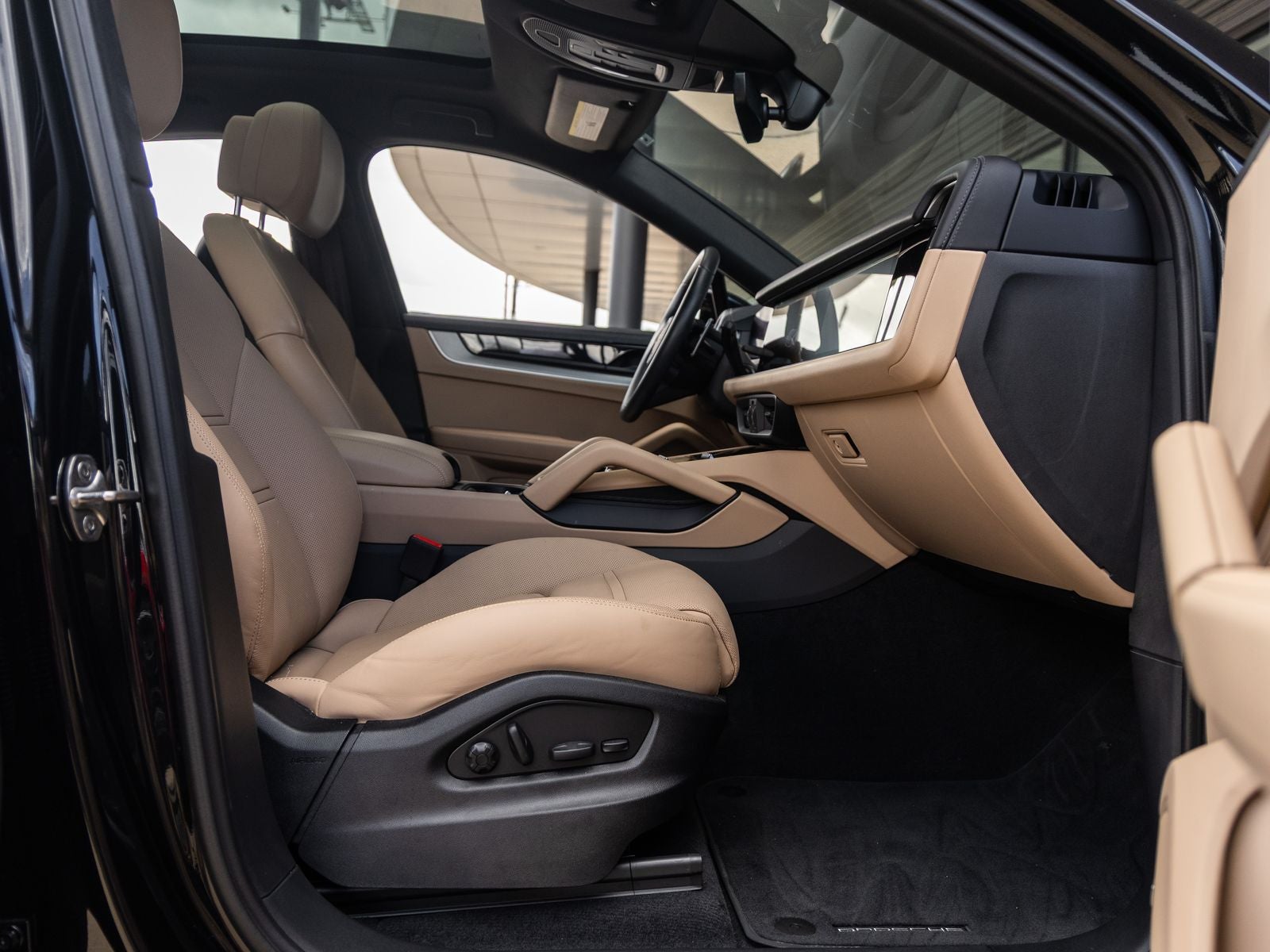 2024 Porsche Cayenne Coupe Coupe AWD