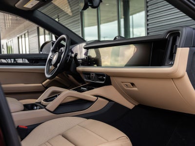2024 Porsche Cayenne Coupe Coupe AWD