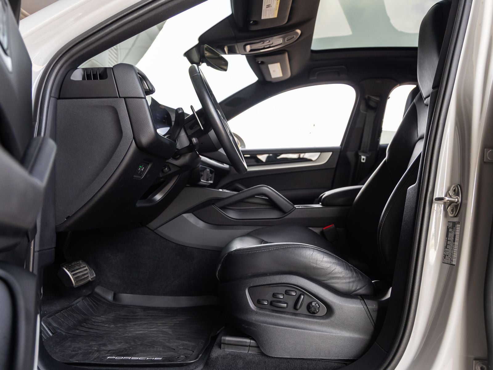 2024 Porsche Cayenne Cayenne Coupe