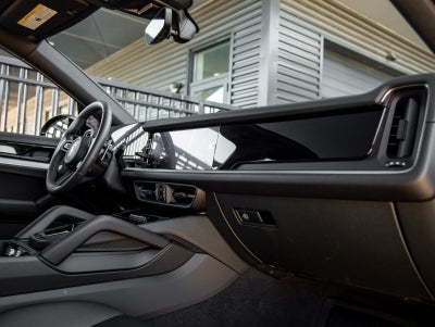 2026 Porsche Cayenne Coupe Cayenne Coupe