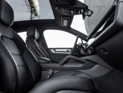 2026 Porsche Cayenne Coupe Coupe AWD