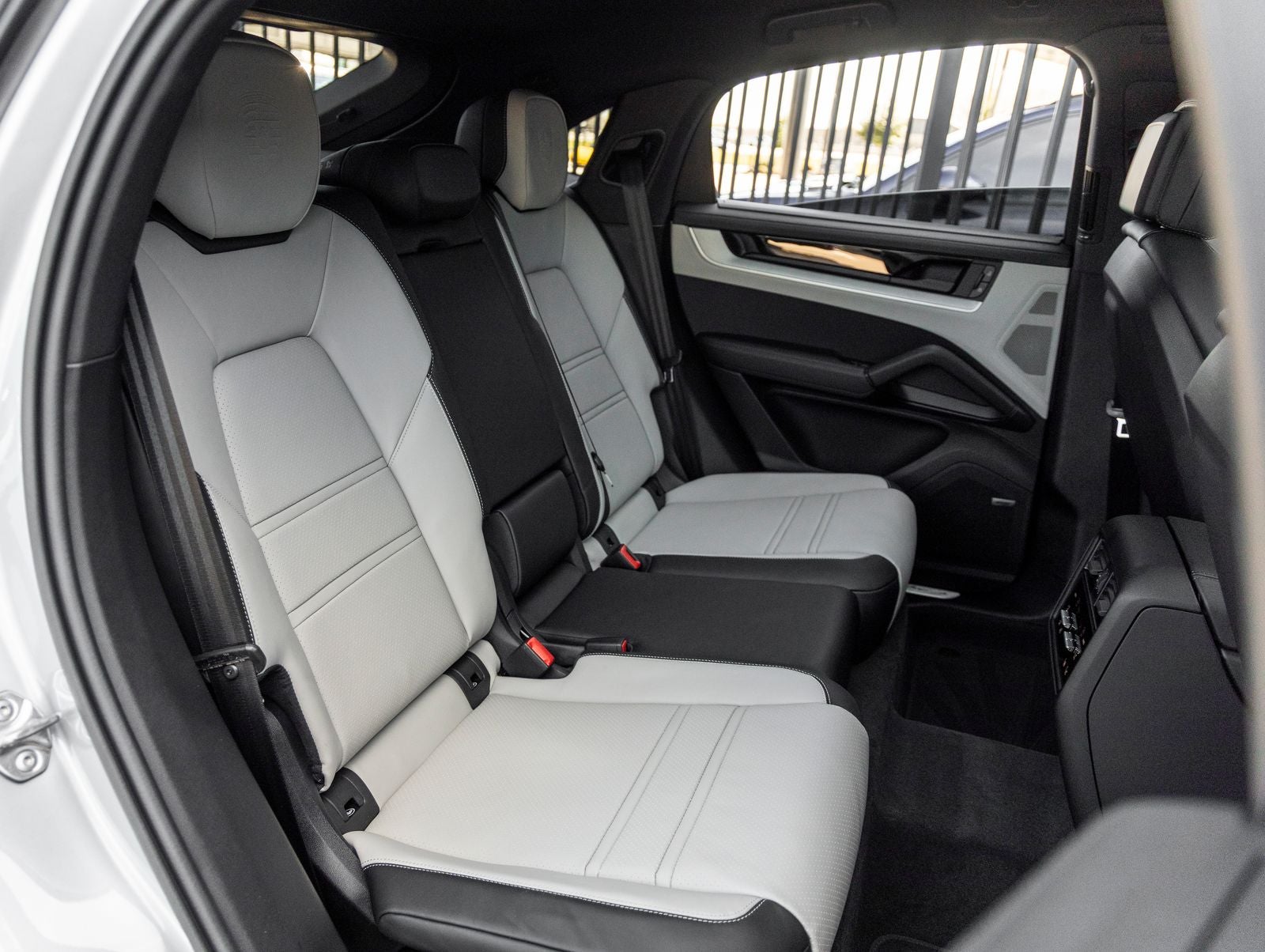 2026 Porsche Cayenne Coupe Cayenne Coupe