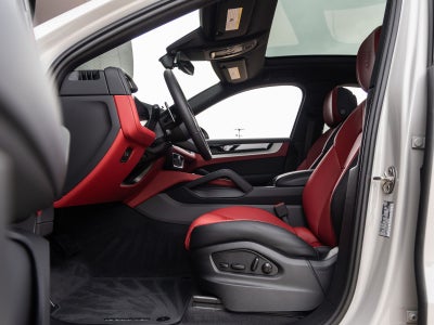 2026 Porsche Cayenne Coupe
