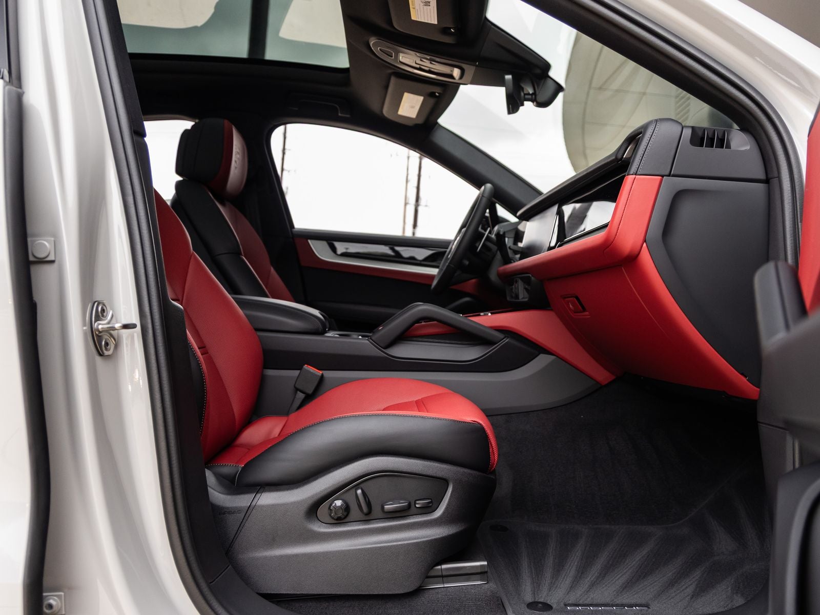 2026 Porsche Cayenne Coupe