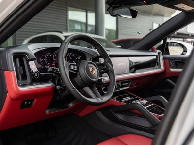 2026 Porsche Cayenne Coupe