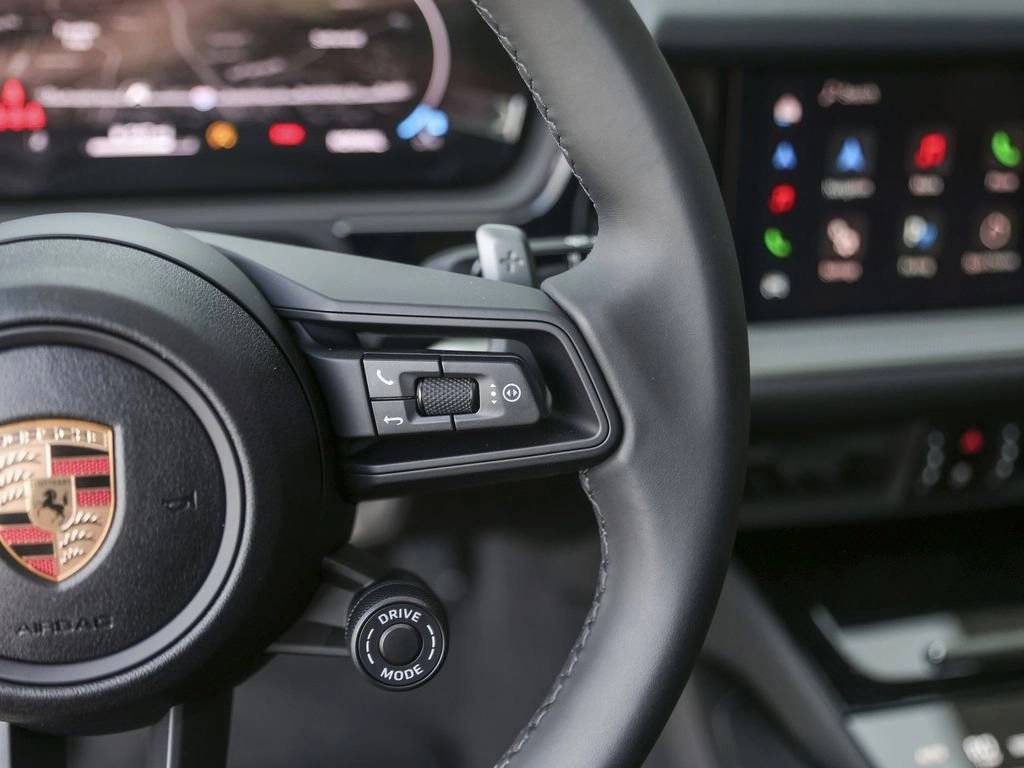 2025 Porsche Cayenne Coupe