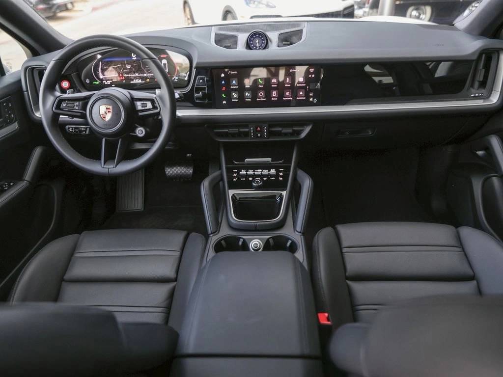 2025 Porsche Cayenne Coupe