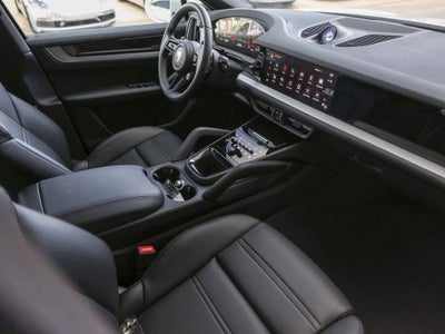 2025 Porsche Cayenne Coupe