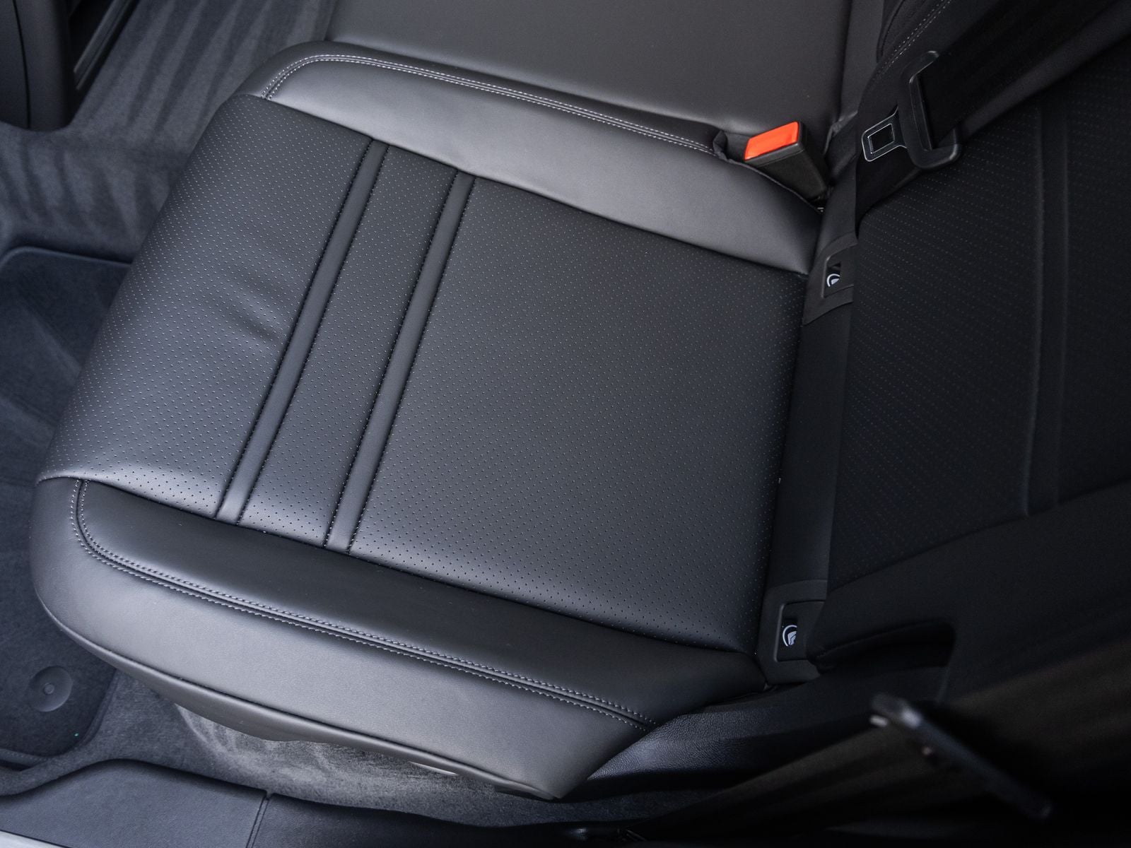 2026 Porsche Cayenne Coupe