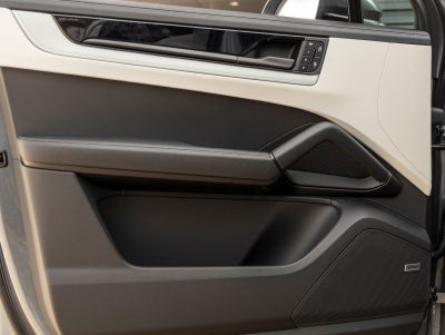 2026 Porsche Cayenne Coupe