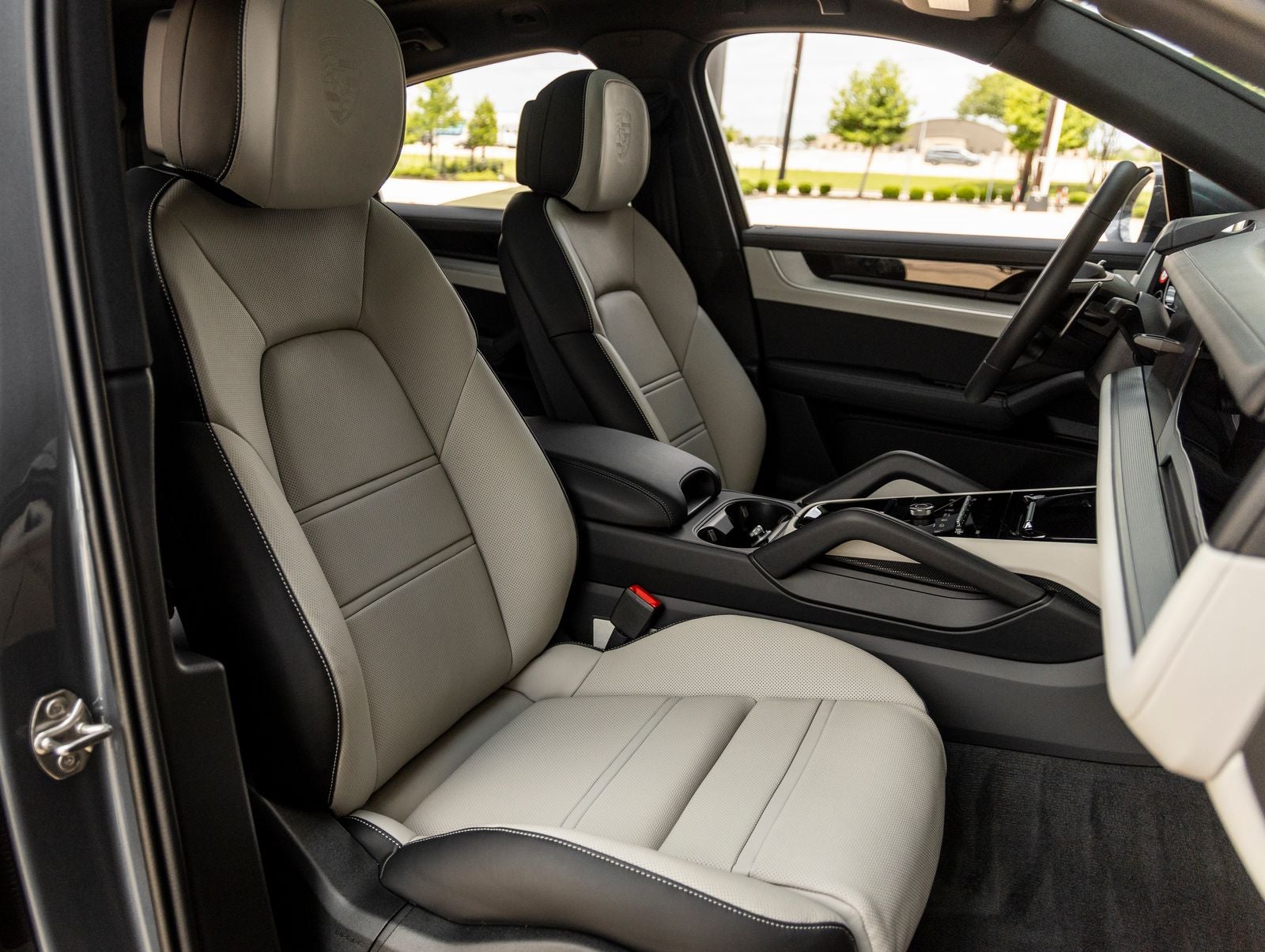 2026 Porsche Cayenne Coupe