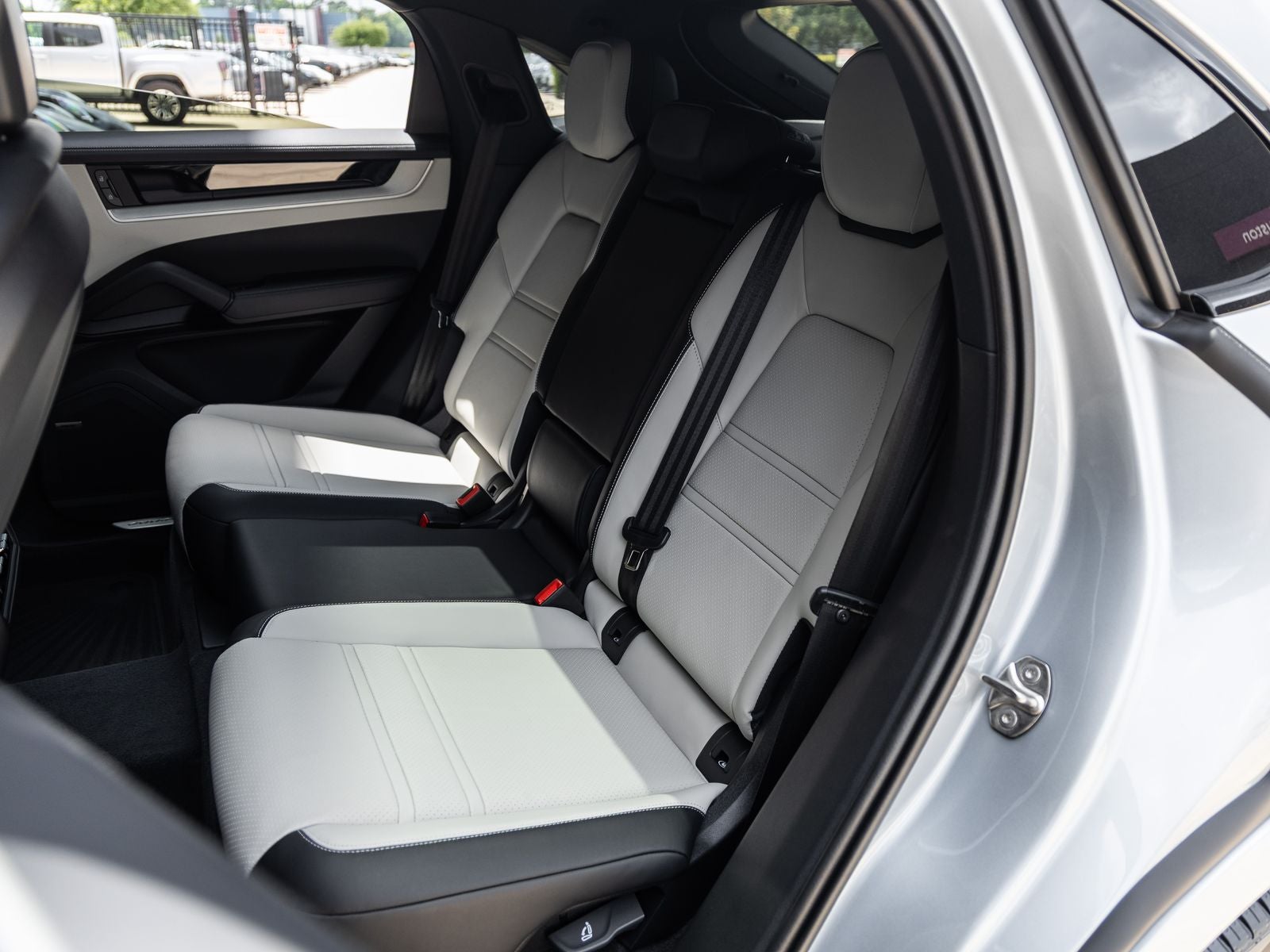 2026 Porsche Cayenne Cayenne Coupe