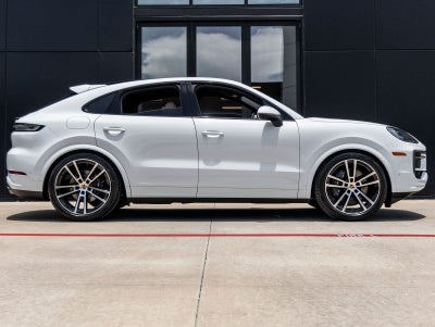 2026 Porsche Cayenne Coupe
